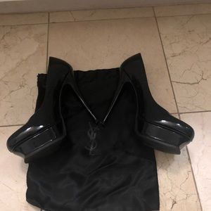 Yves Saint Laurent Patent Leather Heels